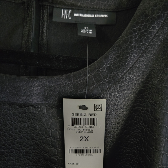 INC International Concepts Deep Black Romantic Luxe Cold Shoulder Blouse 2X - Picture 3 of 5